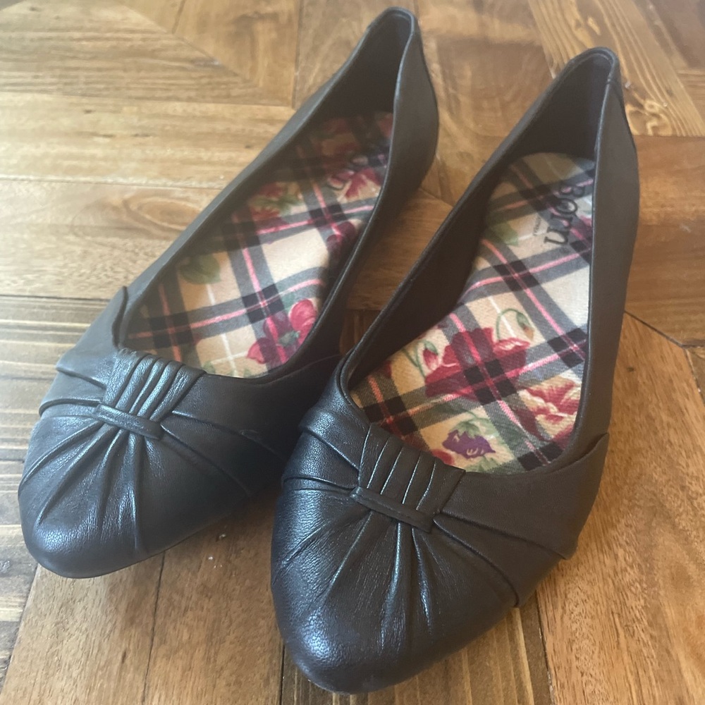 Born Flats